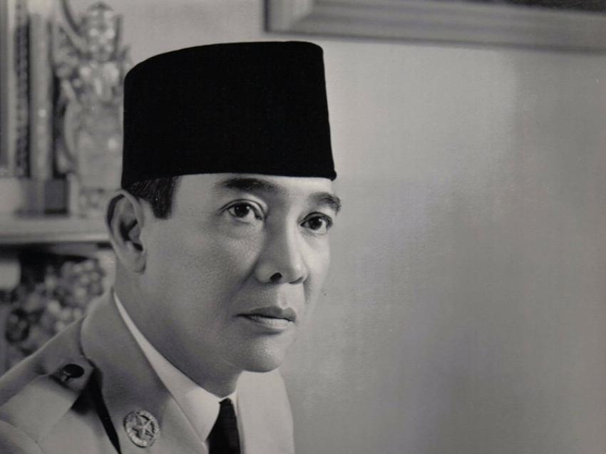 43Soekarno.jpg