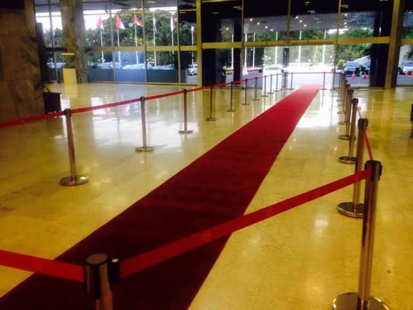 26Karpet-merah.jpg