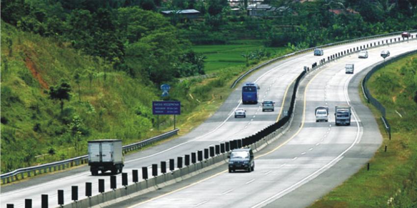 73jalan-tol3.jpg