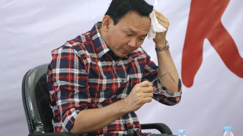 5ahok-sedih.jpg