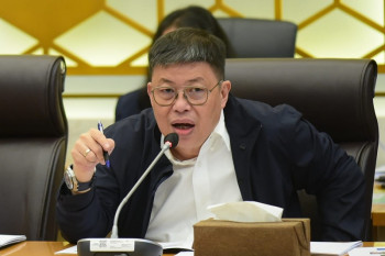 DPR Minta Pemerintah Tak Represif ke Pedagang Saat Hadapi Kenaikan Harga Beras tscom_news_photo_1761712056.jpg