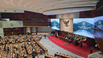 Puan Pimpin Pengesahan UU KUHAP yang Baru: Berlaku Mulai 2 Januari 2026 tscom_news_photo_1763448757.jpg