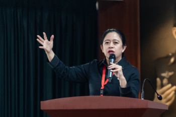 Puan: Peningkatan Kesejahteraan Bagi Guru Honorer yang Telah Lama Mengabdi Harus Dipercepat tscom_news_photo_1776072977.jpg