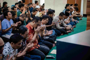 Polda Metro Jaya Gelar Doa Bersama untuk Jurnalis dan Awak Kapal yang Hilang di Selat Sunda tscom_news_photo_1789124109.jpg